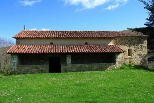 21. Ermita-de-San-Fructuoso-en-Lamina-Ruente-Cantabria-Cantabriarural-B